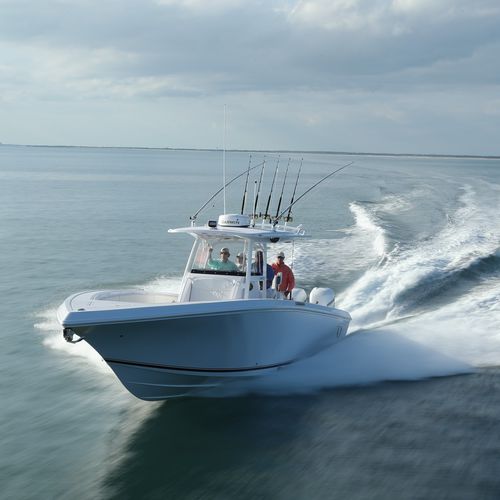 Barca open fuoribordo - 38CC / 38CC LS - Fountain Powerboats - trimotore / con console centrale / da immersione