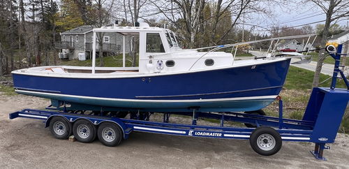Cabin-cruiser entrobordo - Ellis 28 - Ellis Boat - con motore diesel / con cabina di pilotaggio / tradizionale