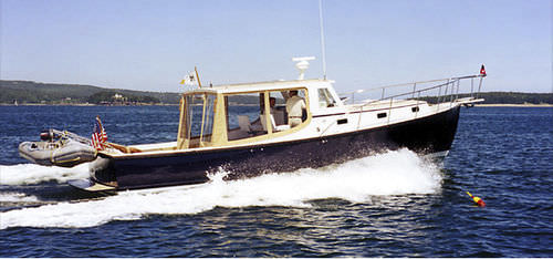 Cabinato entrobordo - 36 LOBSTER YACHT - Ellis Boat - diesel / lobster