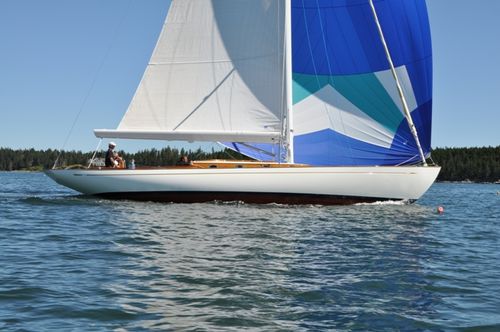 Barca a vela tradizionale - 48' - Lyman Morse - day-sailer / con 1 cabina / in carbonio