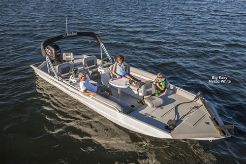 Deck boat fuoribordo - BIG EASY - SeaArk Boats - open / con console laterale / da pesca sportiva