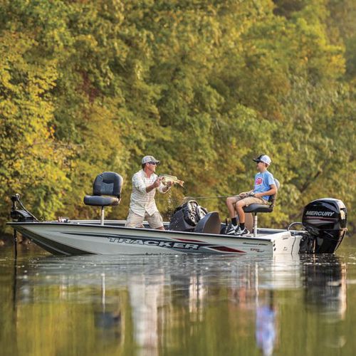 Bass boat fuoribordo - 175 TXW Tournament Ed - Tracker - con console laterale / da pesca sportiva / in alluminio