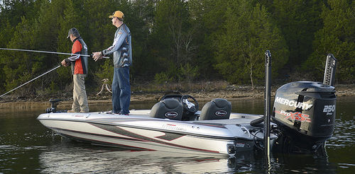 Bass boat fuoribordo - 21 TRX PATRIOT - Triton Boats - con console laterale / da pesca sportiva