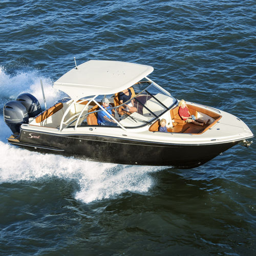 Runabout fuoribordo - 255 Dorado - Scout Boats - bimotore / con dual console / bow-rider