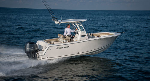 Barca open fuoribordo - 241 CC - Sailfish - con console centrale / da pesca sportiva / max. 10 persone