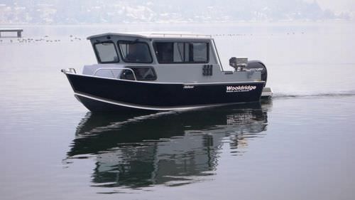 Barca da pesca e diporto fuoribordo - 20' SS PILOTHOUSE - Wooldridge - con cabina di pilotaggio / offshore / in alluminio