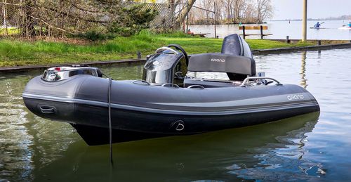 Gommone fuoribordo - G380 - GRAND Inflatable Boats - semirigido / open / con console laterale
