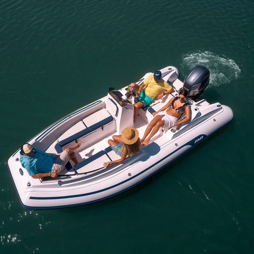 Gommone fuoribordo - 17 DLX - AB Inflatables - semirigido / open / con console laterale