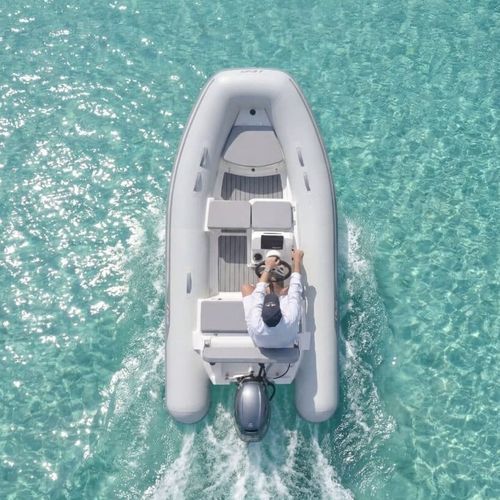 Gommone fuoribordo - 12 VSX - AB Inflatables - semirigido / open / con console laterale