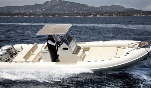 Gommone fuoribordo - 970 D  - SCANNER - bimotore / semirigido / con console centrale