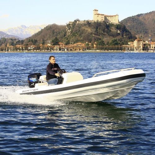 Gommone fuoribordo - 420 - SCANNER - semirigido / open / con console laterale