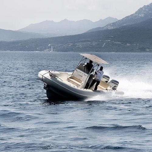 Gommone fuoribordo - 870 D OB - SCANNER - bimotore / semirigido / con console centrale