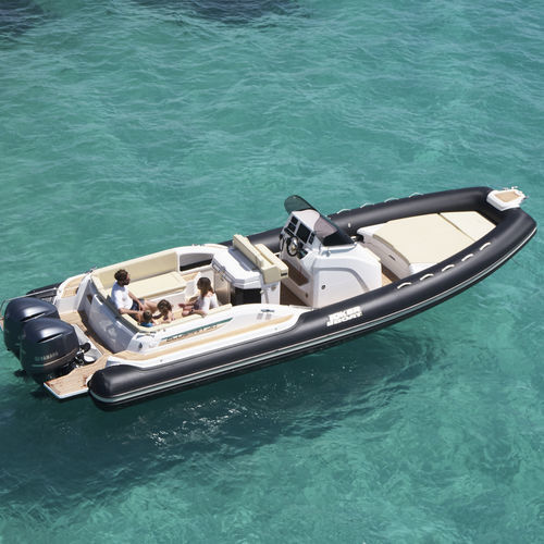 Gommone fuoribordo - CLUBMAN 30 - Joker Boat - bimotore / semirigido / open