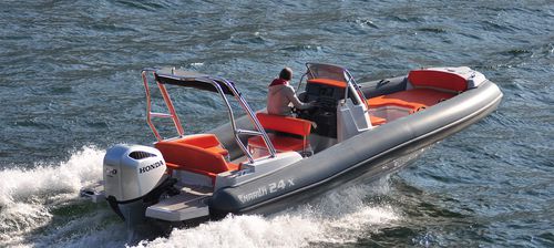 Gommone fuoribordo - 24 X - Marlin - semirigido / con console centrale / sportivo