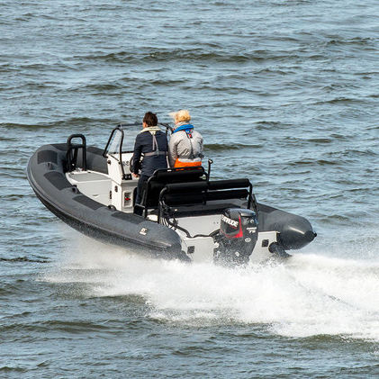 Gommone fuoribordo - R6 Series - RUPERT MARINE - con console centrale / open / con console jockey