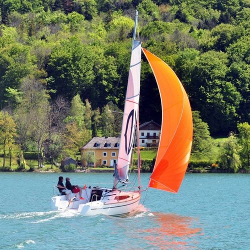 Barca a vela da crociera - 22.1 - Sunbeam - da regata / con 1 cabina / con 4 cuccette
