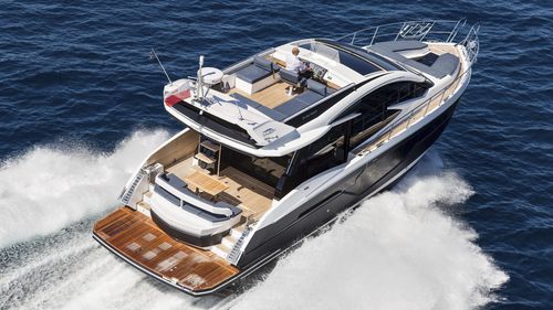 Motor-yacht sportivo - 510 SKYDECK - Galeon - tradizionale / con fly / hard-top