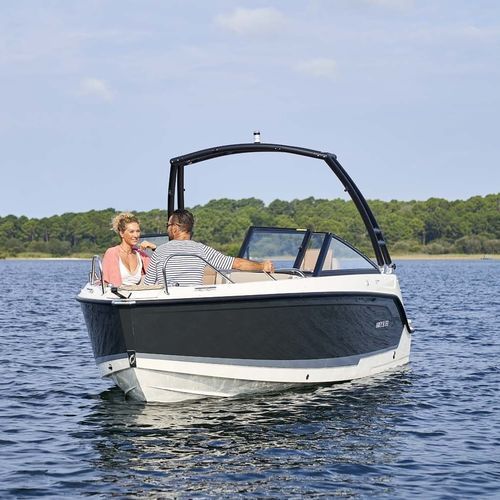 Day cruiser fuoribordo - Activ 605 Bowrider - Quicksilver Boats - open / con dual console / bow-rider