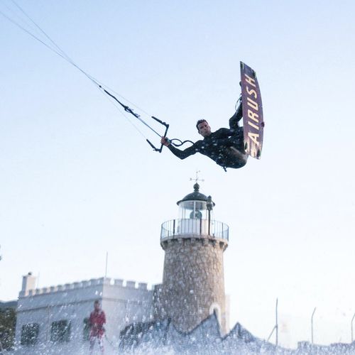 Tavola da kitesurf twin-tip - LIVEWIRE TEAM - Airush - rapida / da freestyle / allround