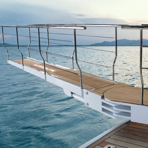 Passerella per barca - PI 479 G - Besenzoni SpA - per yacht / telescopica / girevole