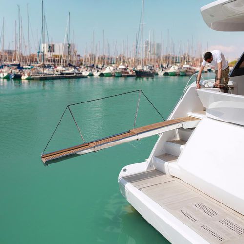 Passerella per yacht - PI 395 - Besenzoni SpA - telescopica / a scomparsa / telecomandata