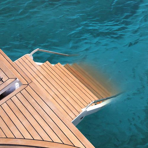 Scaletta per yacht - SI 512 - Besenzoni SpA - a scomparsa / pieghevole / di imbarco