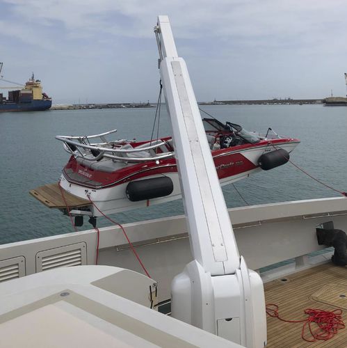 Gru per yacht - G 370 - Besenzoni SpA - per barca / telescopica / idraulica