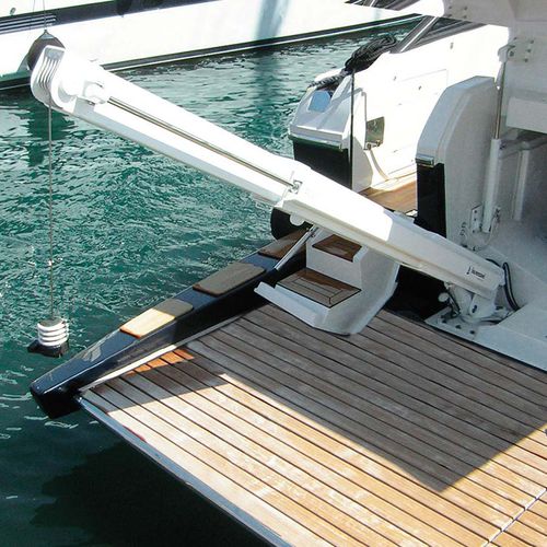 Gruetta per yacht - G 404 - Besenzoni SpA - idraulica / telescopica / in acciaio inossidabile
