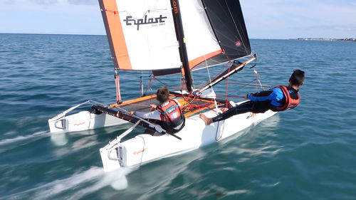 Catamarano sportivo da turismo - M - ERPLAST - per scuola / da regata / singolo