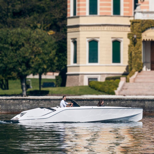 Runabout fuoribordo - 740 Mirage Air - FRAUSCHER BOOTSWERFT - elettrico / open / con console centrale