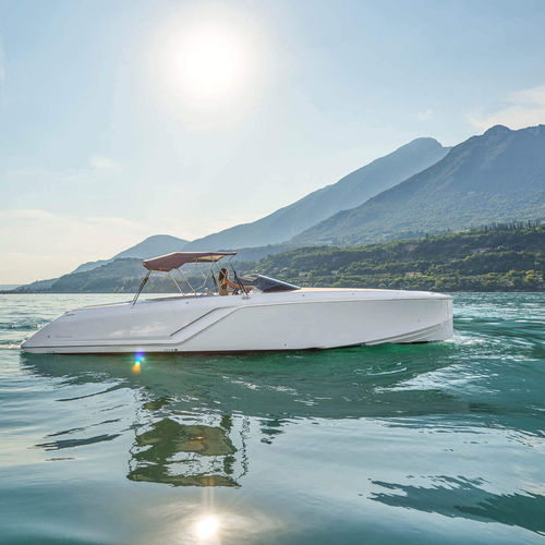 Cabinato entrobordo - 1212 Ghost - FRAUSCHER BOOTSWERFT - open / con dual console / max. 10 persone