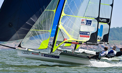 Deriva per due persone - 49er  - Mackay Boats - skiff / da regata / con trapezio doppio