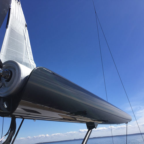 Boma per sailing yacht - Oceanfurl - Hall Spars & rigging - avvolgitore / su misura / in carbonio