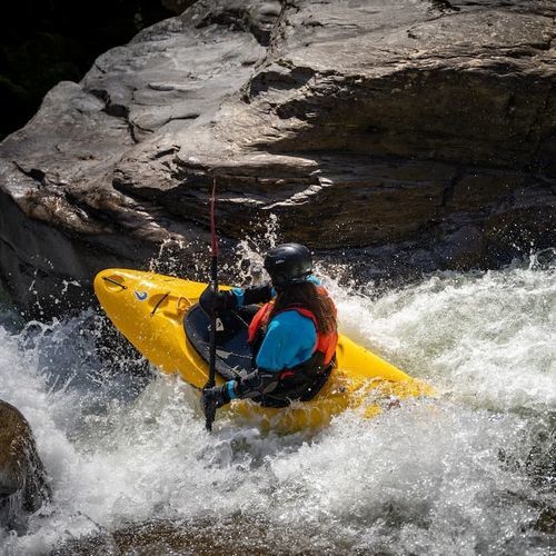 Kayak da playboating - Hot Whip - Liquidlogic - da fiume / per adulto / monoposto