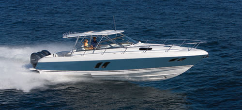 Cabinato fuoribordo - 430 SPORT YACHT - Intrepid - trimotore / da pesca sportiva
