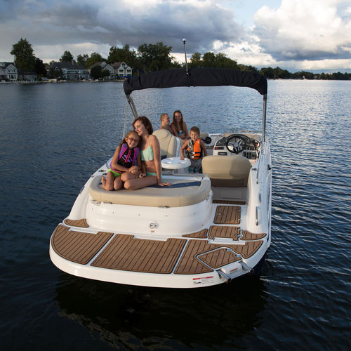 Deck boat entrobordo - SS 202 I/O - Hurricane - da wakeboard / max. 12 persone / con prendisole