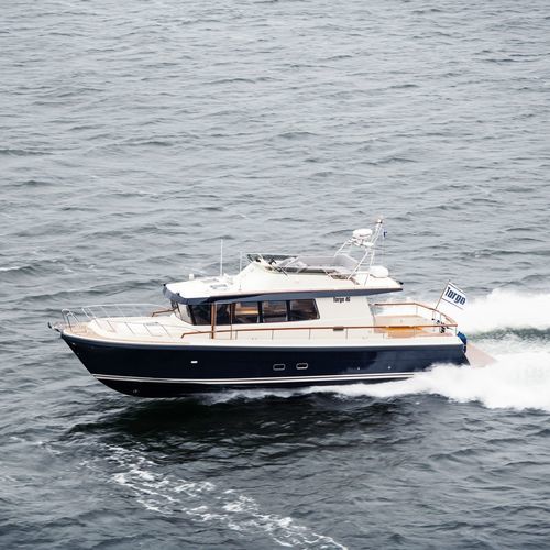 Cabinato entrobordo - 46 - Targa - bimotore / con fly / offshore