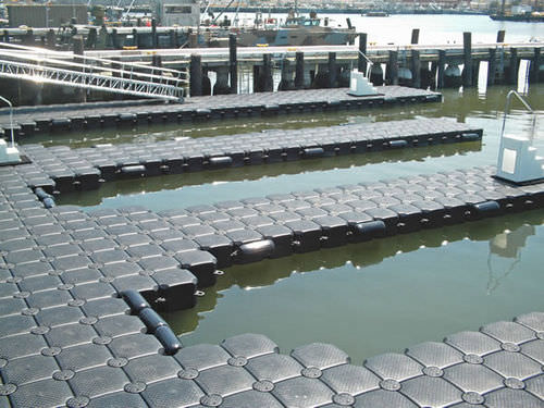 Pontile modulare - Jet dock - galleggiante / di ormeggio / per marina