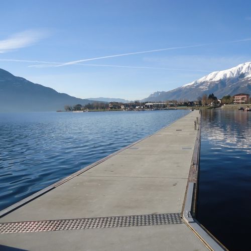 Frangiflutti galleggiante - UNIFLOAT® - Cmferrer S.A. - Bellingham Marine Europe - in calcestruzzo