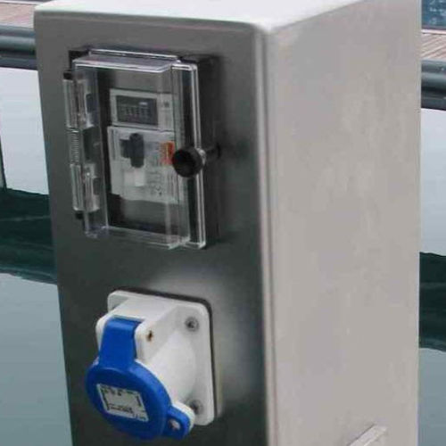 Colonnina di distribuzione elettrica - Clement Germany GmbH - di distribuzione di acqua / per pontile / solare