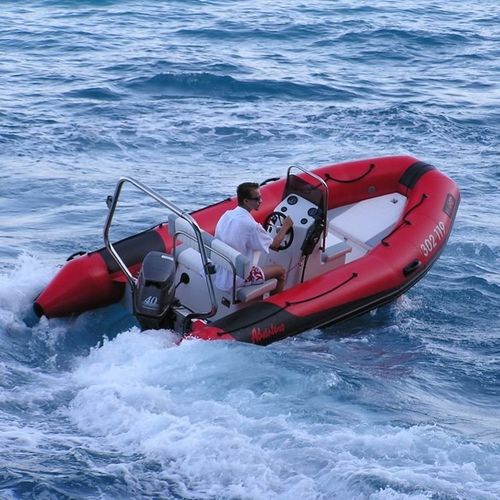 Gommone fuoribordo - Vesta V-450 - Adventure Inflatable boats - semirigido / con console centrale / open