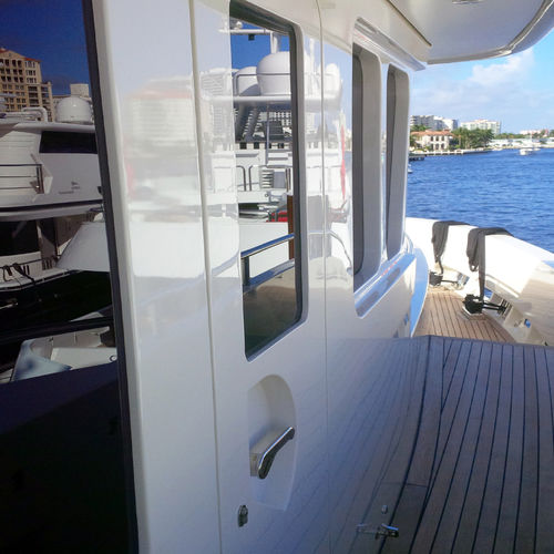 Porta per yacht - T series - Allufer tempesta - con cerniera laterali / a tenuta d'acqua / in alluminio
