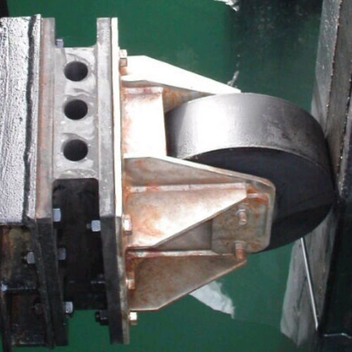 Parabordi per porto - CR series - Trelleborg Marine and Infrastructure - per banchina / di cuscino / a ruota