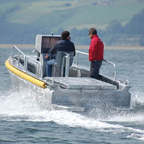 Barca professionale barca ausiliare per pesca professionale - PANGA - MOGGARO ALUMINIUM YACHTS - entrobordo / diesel