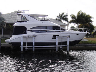 Ascensore per barche - EIGHT POST - Golden Boat Lifts & Marine Systems - in alluminio