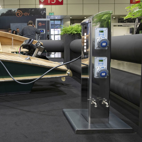 Colonnina di distribuzione elettrica - S700EV - Plus Marine - di distribuzione di acqua / di ricarica elettrica / per pontile