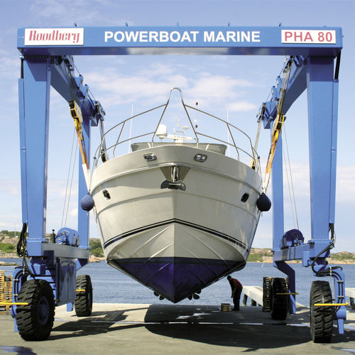 Travel lift controllato a distanza - PHA80 - ROODBERG - a ruote indipendenti / per carichi pesanti / a forma di U