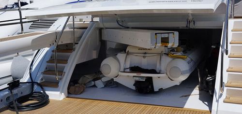 Gru per yacht - Sanguineti Chiavari produzione articoli nautici s. - telescopica / idraulica