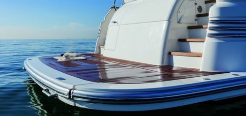 Piattaforma elevatrice - Sanguineti Chiavari produzione articoli nautici s. - per yacht / per battello di servizio