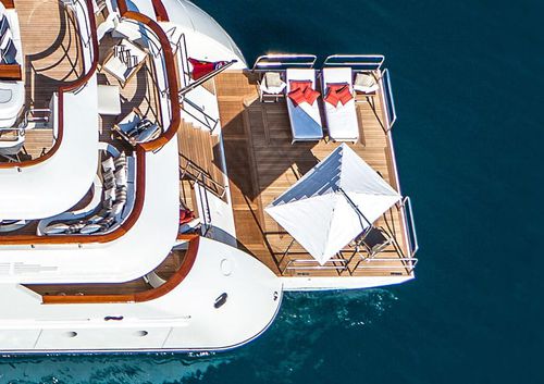 Piattaforma elevatrice - Sanguineti Chiavari produzione articoli nautici s. - per yacht / per tender / con scaletta da bagno